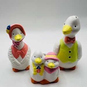 Vintage Ceramic Goose Salt Pepper Shakers Farmhouse Kitchen Set